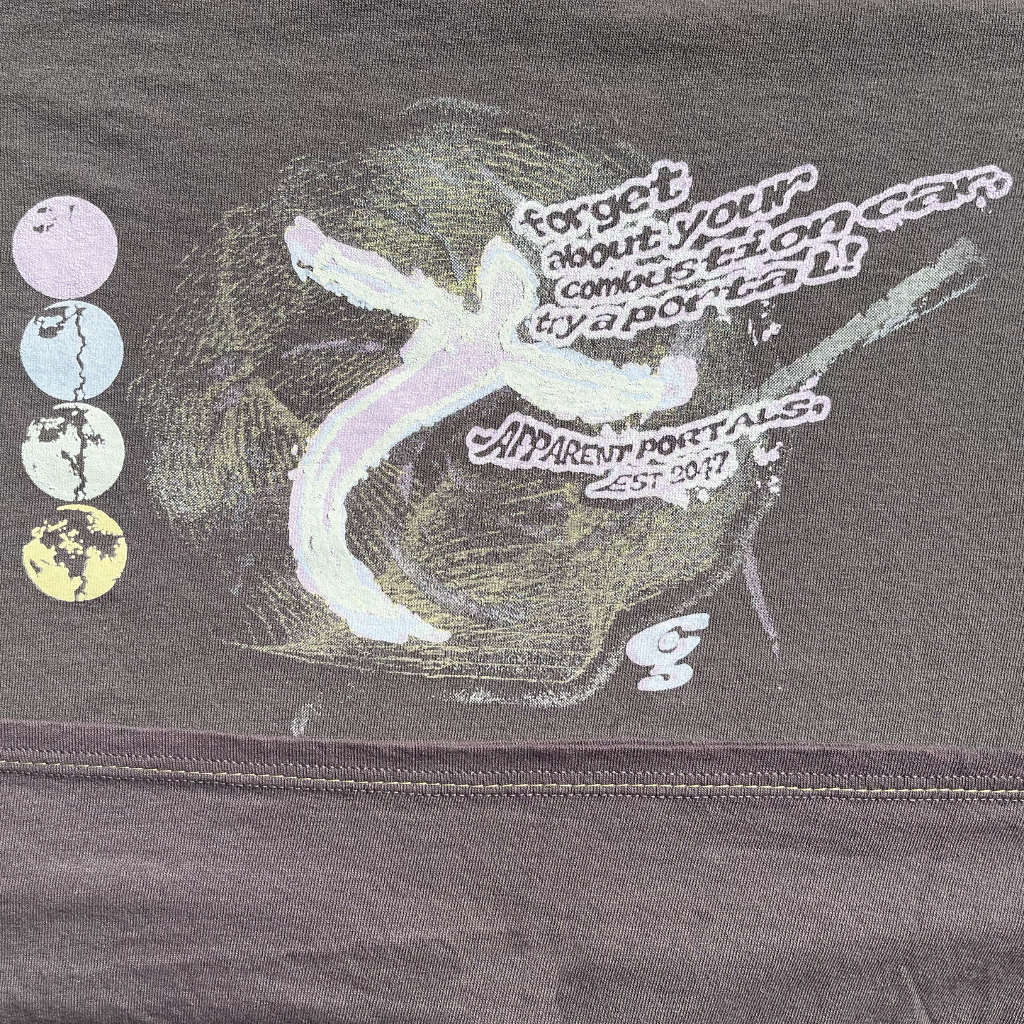 portals charcoal tee
