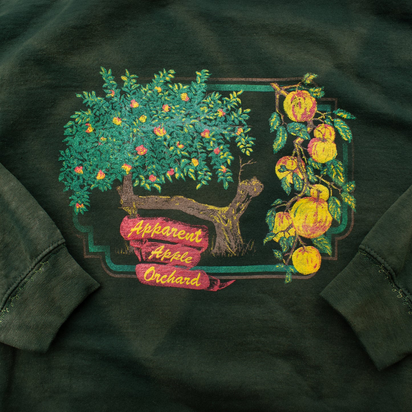 apple orchard crewneck in avocado