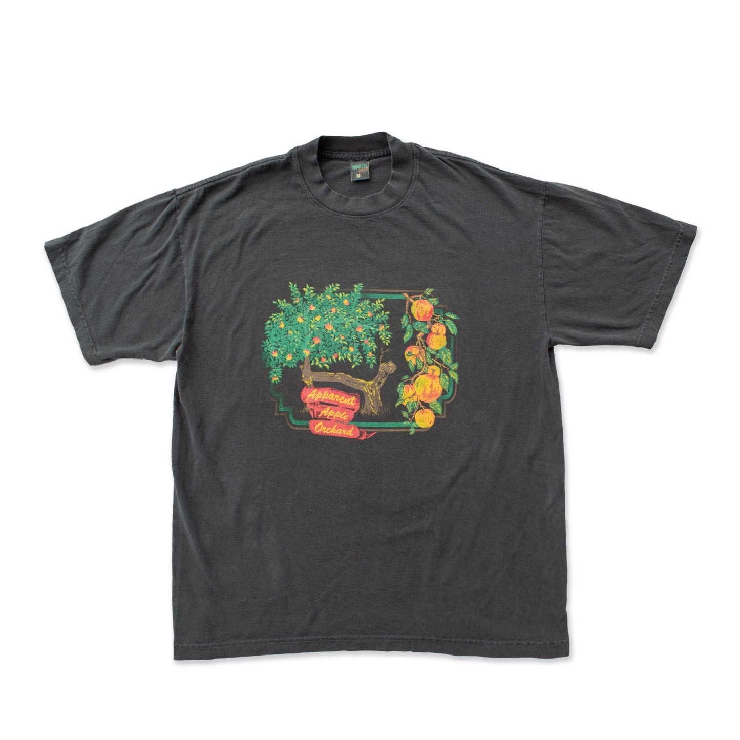 apple orchard tee shirt in earl grey